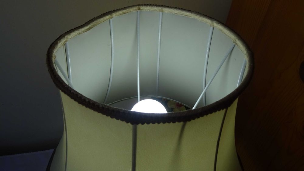 Настолна лампа Leuchte  Германия естествена кожа и керамична основа