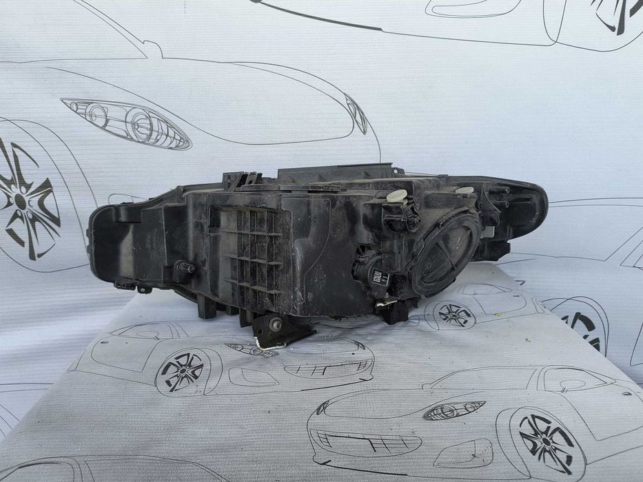 Far Dreapta Uk Halogen Bmw 3 F30 F31 2013 / 2012-2015 Cod OEM 63117259540 (1E1)
