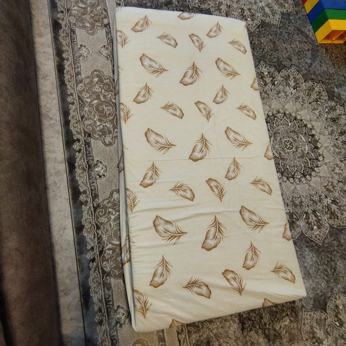 Продам матрац 60х120