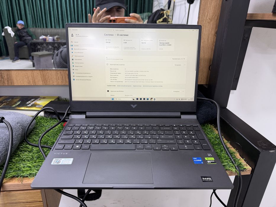Ноутбук, VICTUS HP  CORE i5 13Gen Intel(R) 1 TB Disk