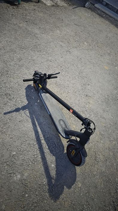 Продам Xiaomi mi Pro 2