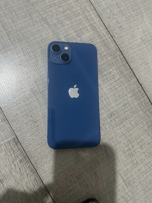 Продам iphone 13 128gb