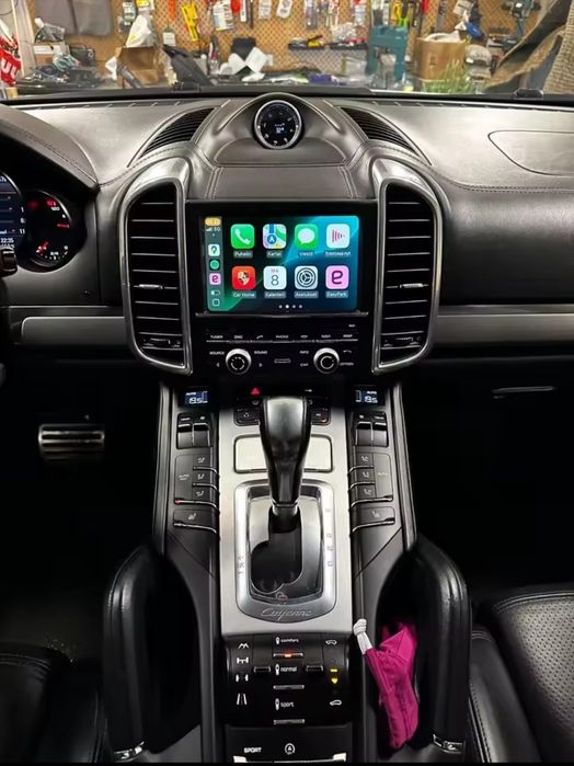 AndroidAuto / Apple CarPlay Porsche Cayenne PCM 3.1