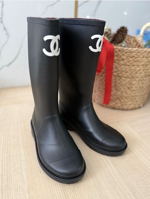 Дамски ботуши Chanel 37
