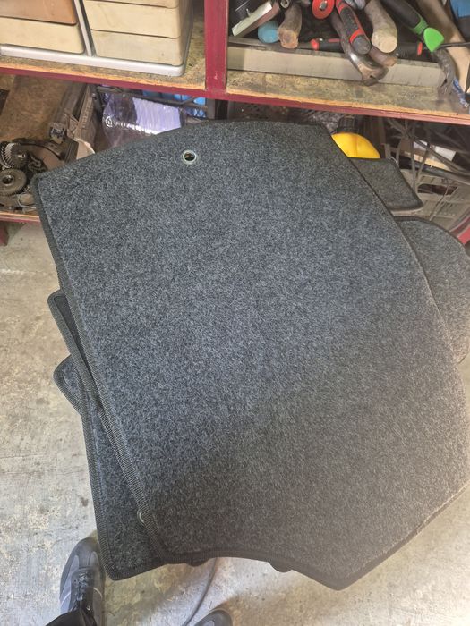 Коврики автомобильные