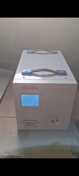Стабилизатор Ресанта АСН-10000