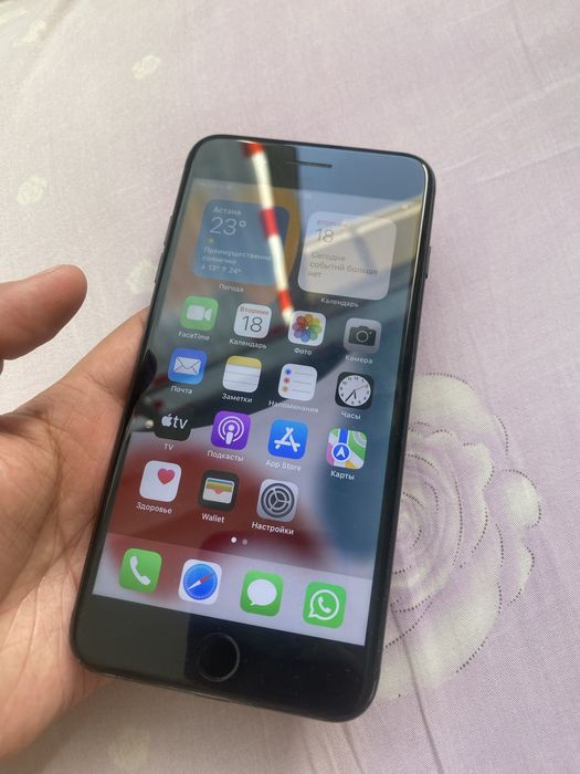 Продам Б/у Iphone 7 plus 32gb