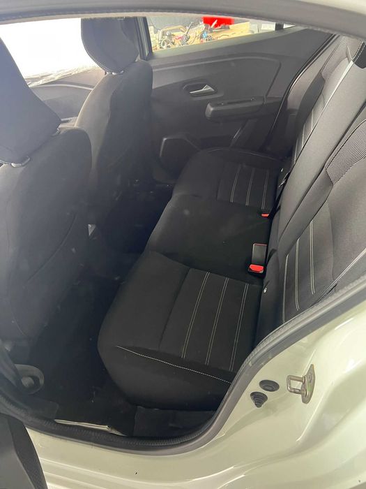 dacia logan 2023 avariata 1,0 benzina turbo masina porneste