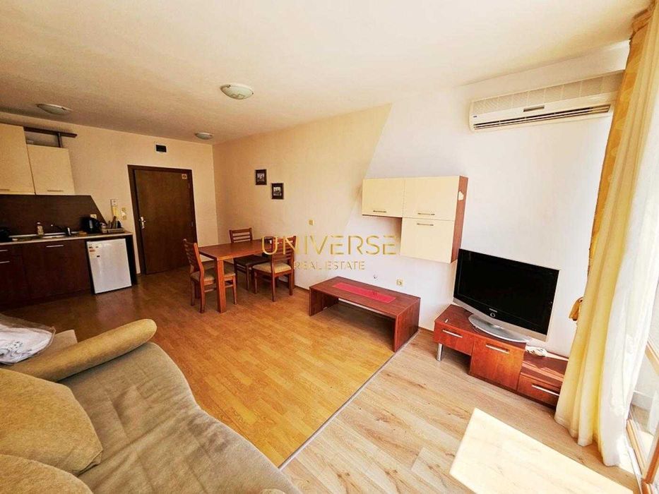 Продава се Двустаен апартамент в к.к. Слънчев бряг - 63 кв.м за 1032 €/кв.м - Снимка #3