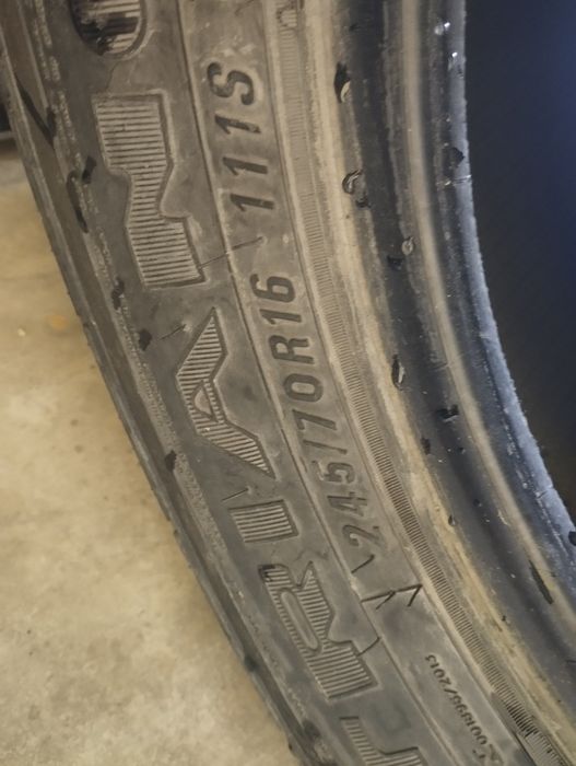 Продам шину 4 шт штука