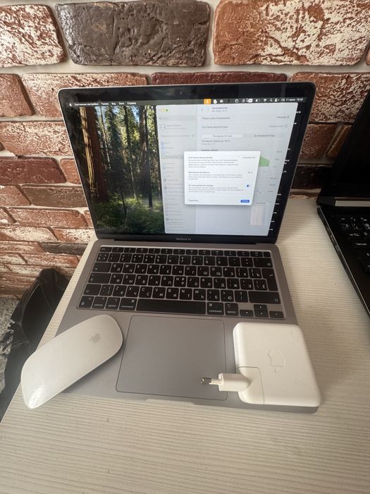 Продам Macbook air m1 13’