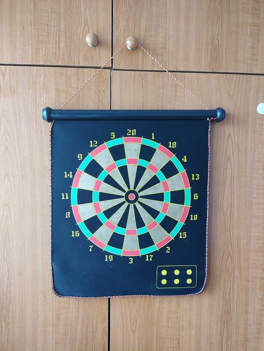 Магнитен дартс 41 см*49 см, 6 pcs