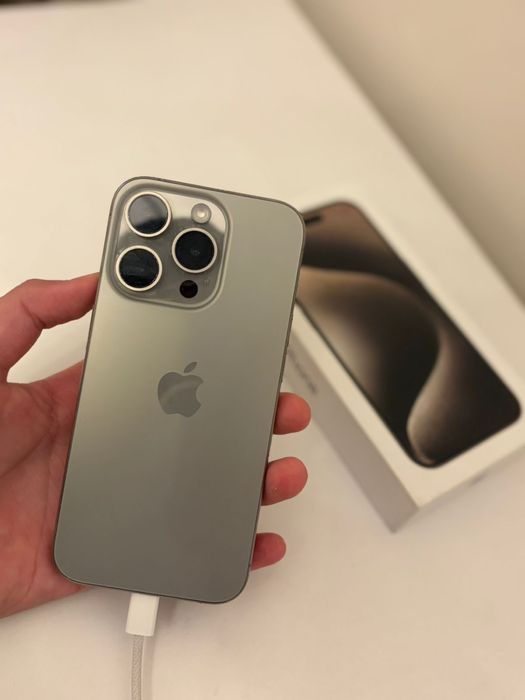 Продам iphone 15 pro