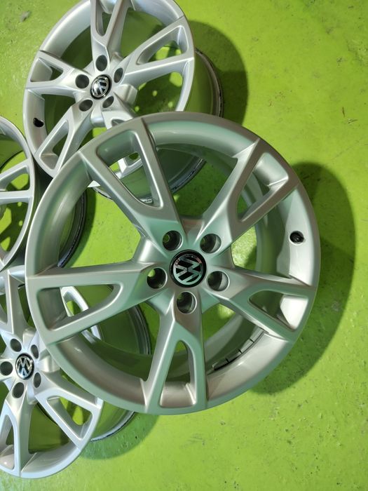 18 5x112 Vw Tiguan Touran Caddy Golf Skoda Audi 5х112