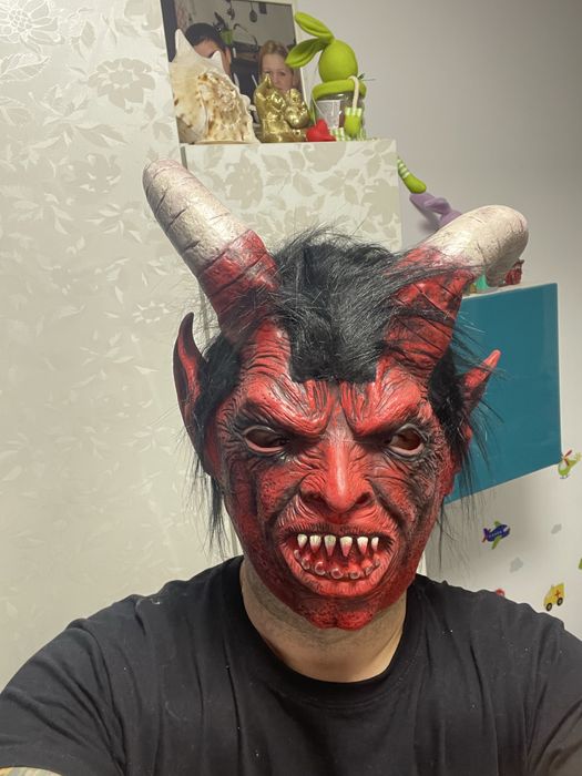 Masca latex Lucifer Demon Red