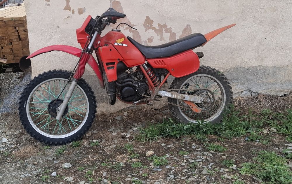 Vând HONDA MTX 125