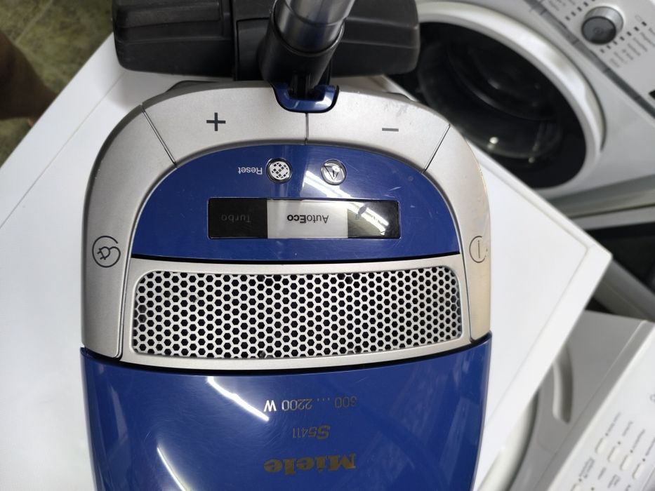 Прахосмукачка  Miele