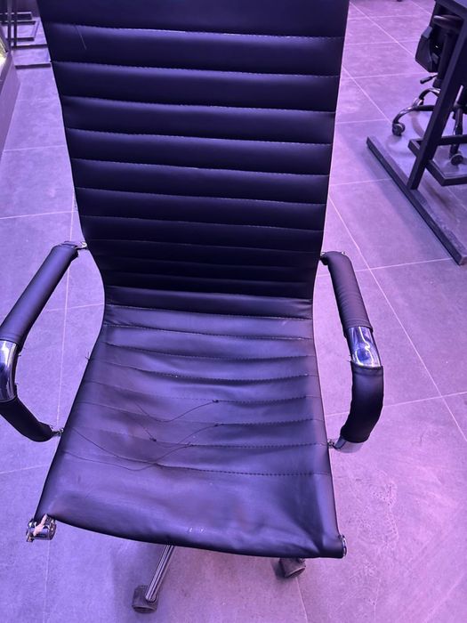 Кресло б/у офисный