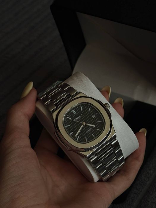 Чесы наручные RINNADY