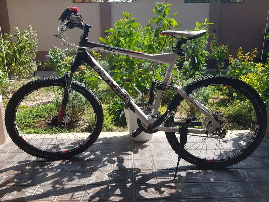 UNIVEGA Alpina SL-1 Горный (MTB) велосипед (Германия) .