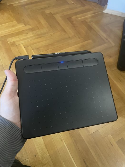 Графичен таблет Wacom Intuos S Bluetooth - CTL-4100WLK-N