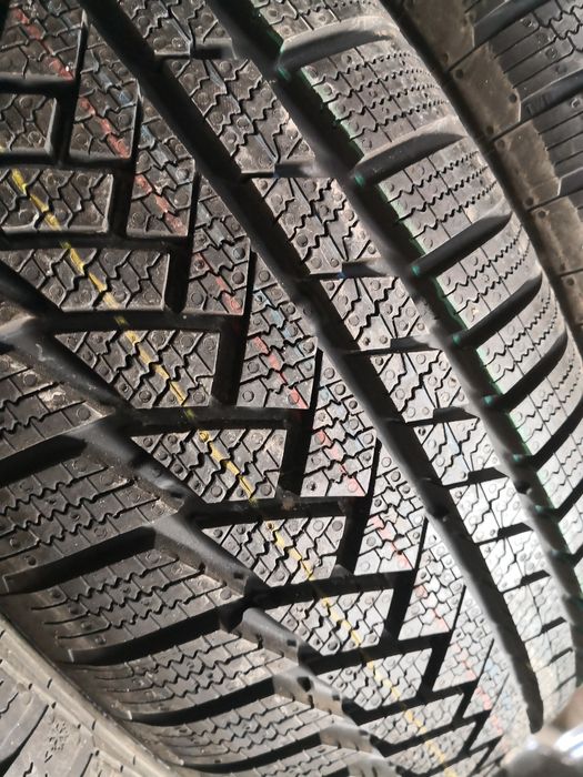 215 65 16 цола гуми continental