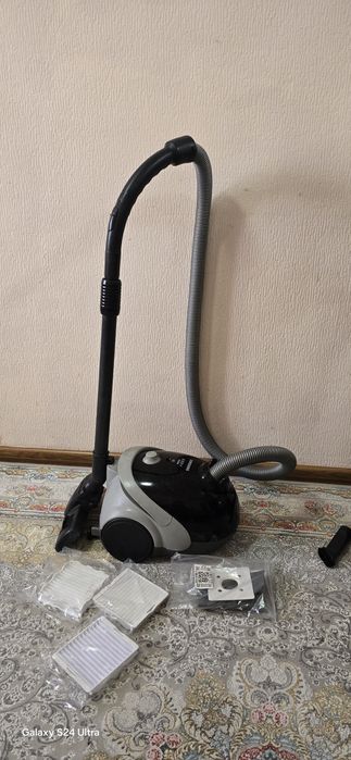 Продам 2 пылесоса самсунга рабочие!