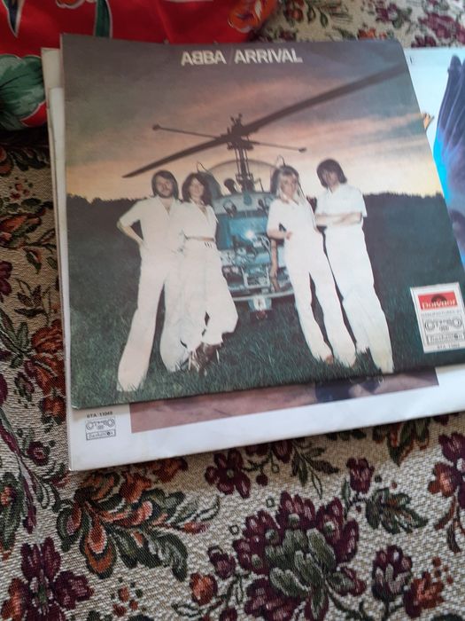 Продавам грамофонни плочи