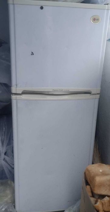 Холодильник 20000