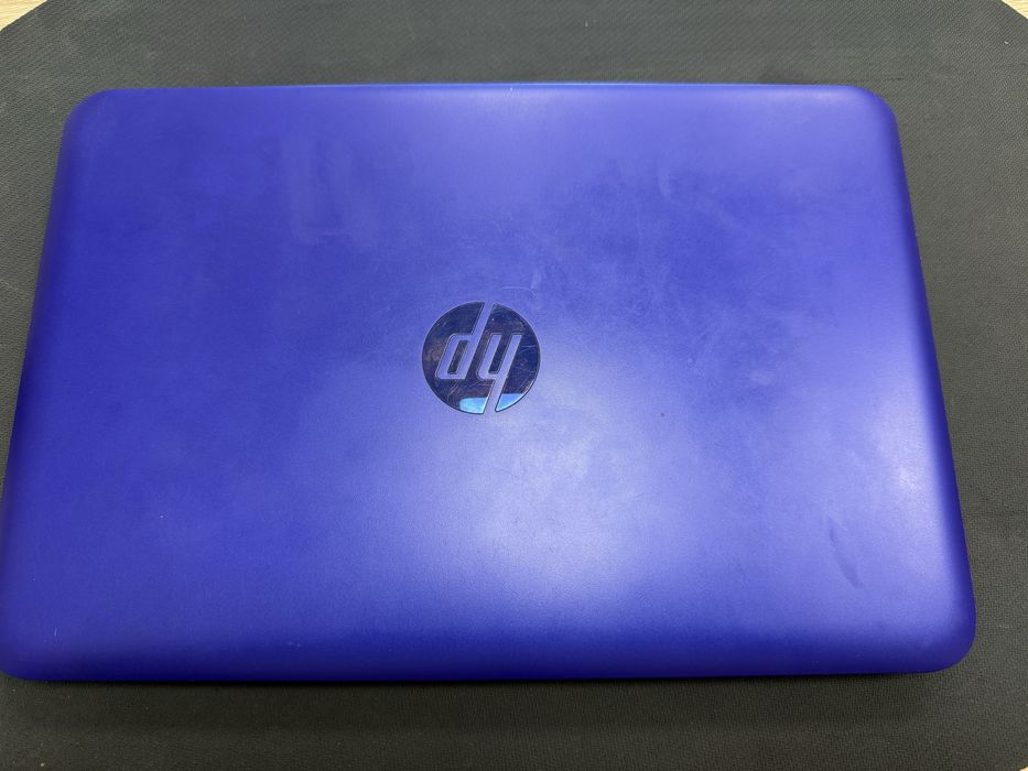 Лаптоп HP Stream 11 / с дефект