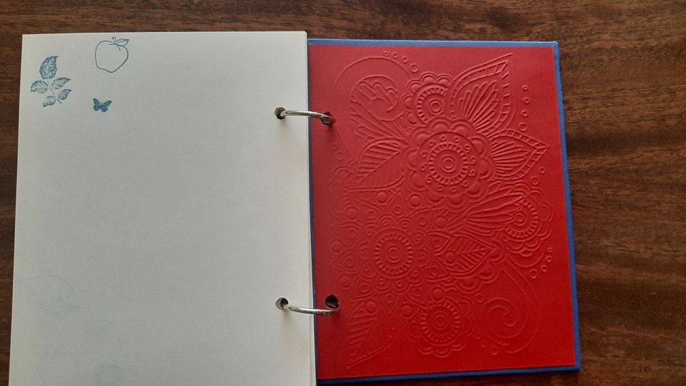 Тефтери, планери, читателски дневник