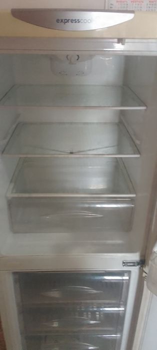 Продам холодильник