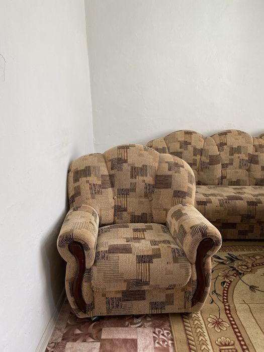 Диван хороши состоение