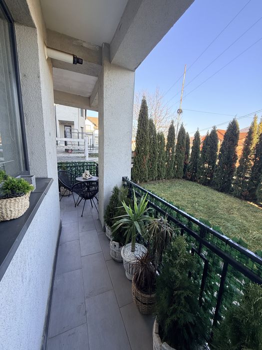 Apartament cu 2 dormitoare, living,bucatarie Strada Tarpiului