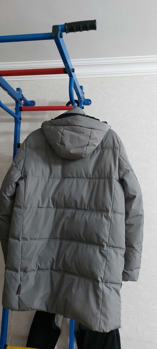 Куртки зимнее б/у