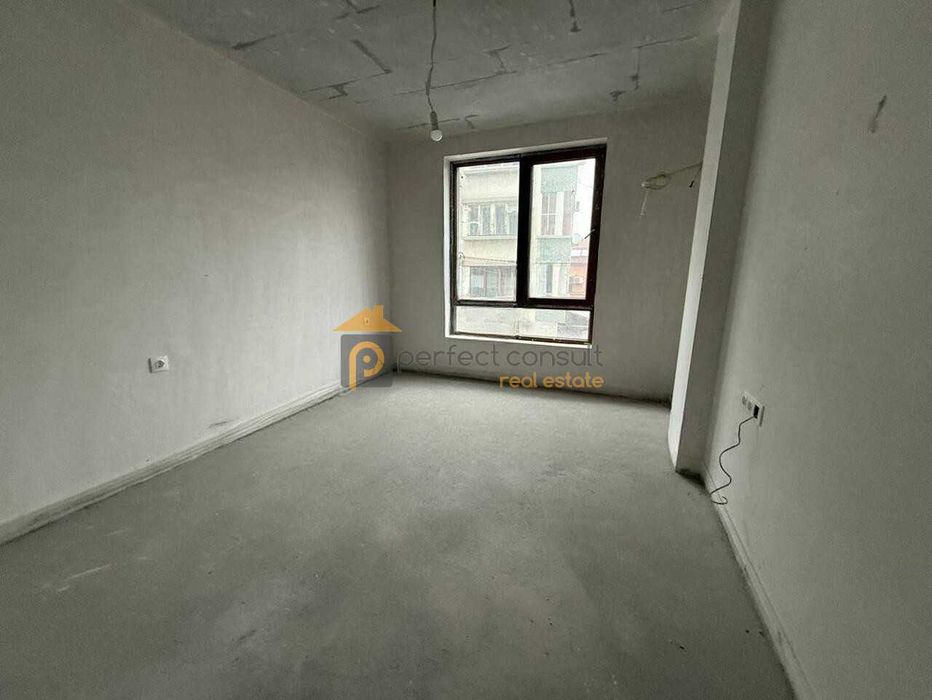 Продава се Двустаен апартамент в Пловдив, Христо Смирненски - 63 кв.м за 704 €/кв.м - Снимка #2