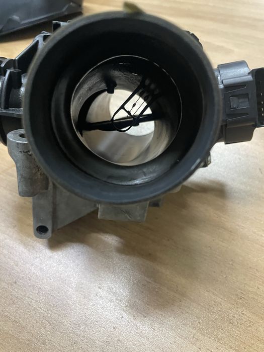 Дроселова клапа PEUGEOT 1.6 HDI