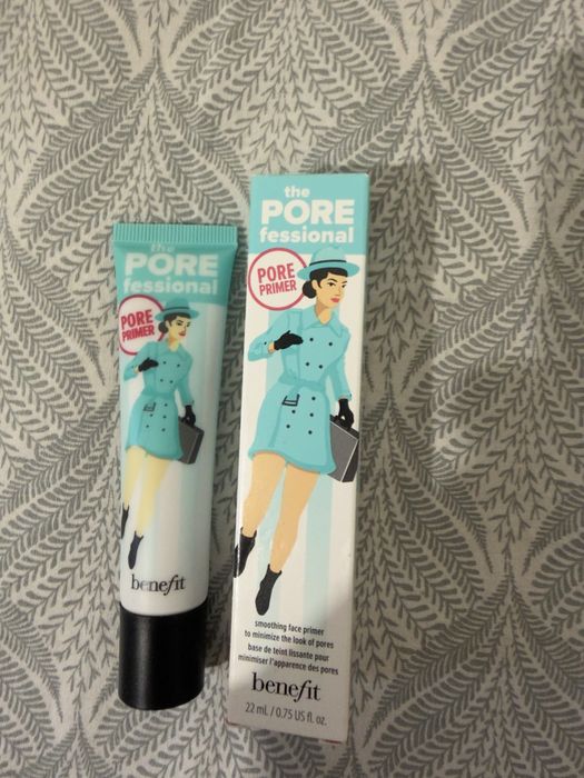 Benefit Porefessional основа за грим