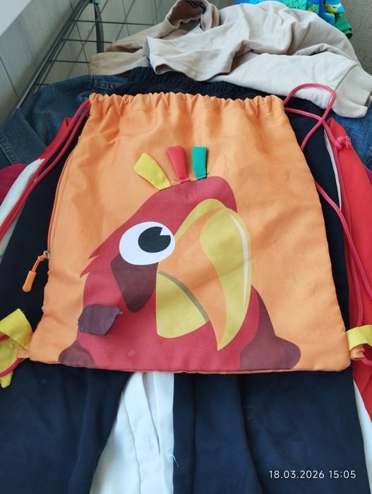 Отдам вещи для девочек