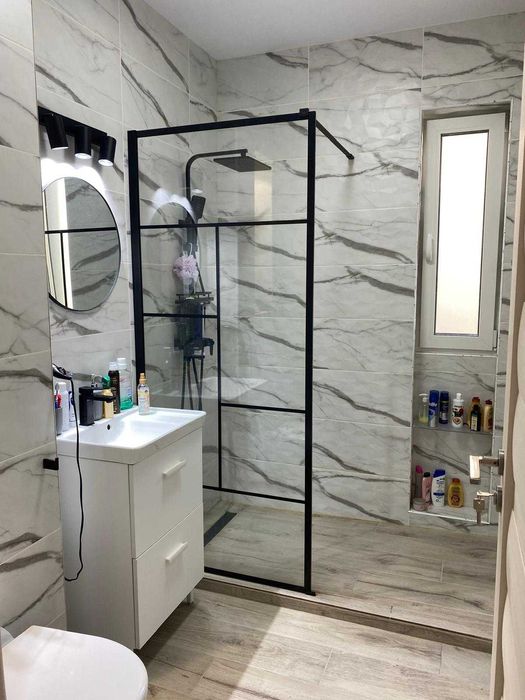 Apartament 2 camere 54MP,incazire pardoseala , loc de parcare , Stefan cel Mare