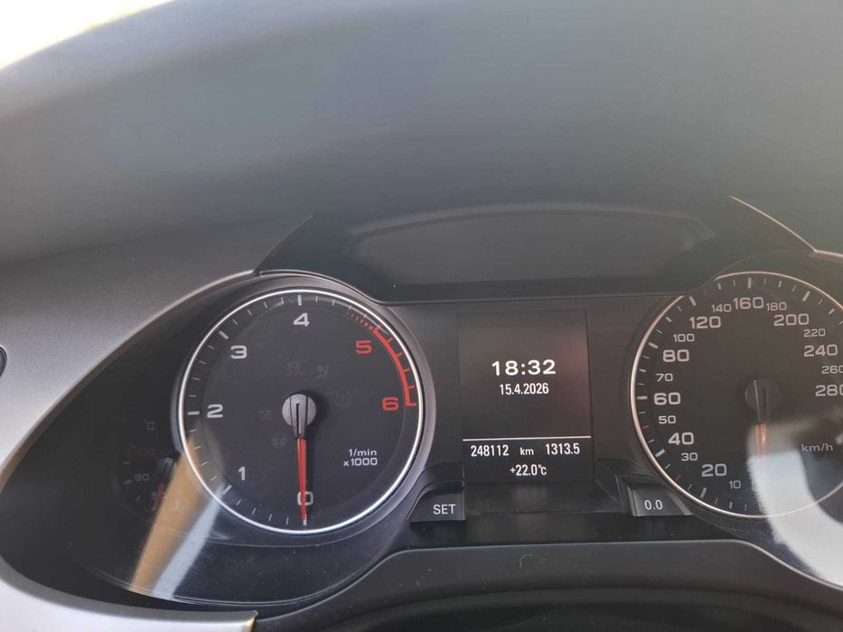 AUDI A4 2010 — imagine 2