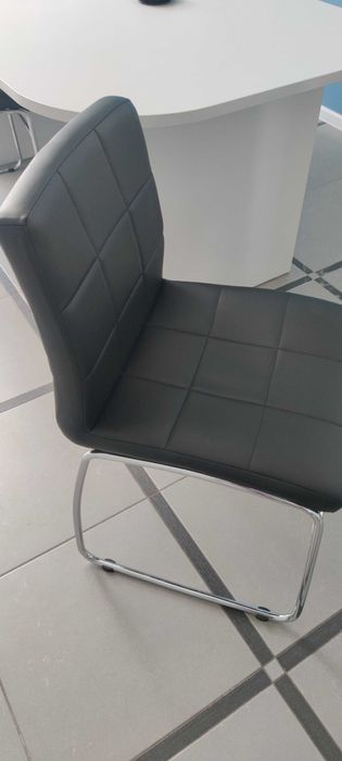 ОФИС стол кожен перфектно качество.