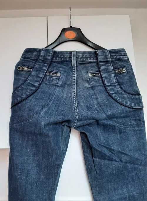 Страхотни дънки на Стела Макартни с повдигащ и стягащ ефект, р-р ХС