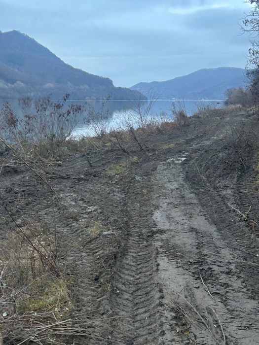 Teren intravilan 200 mp la Dunăre | Cozla – Berzasca | Investiție turistică - Vedere 4