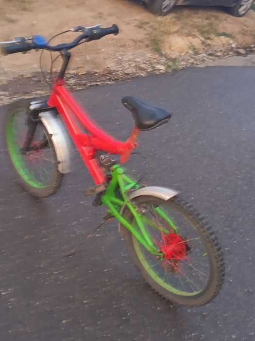 Biciclete de vânzare