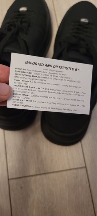 Продавам мъжки обувки Guess