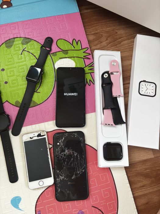 Huawei телефон и часы