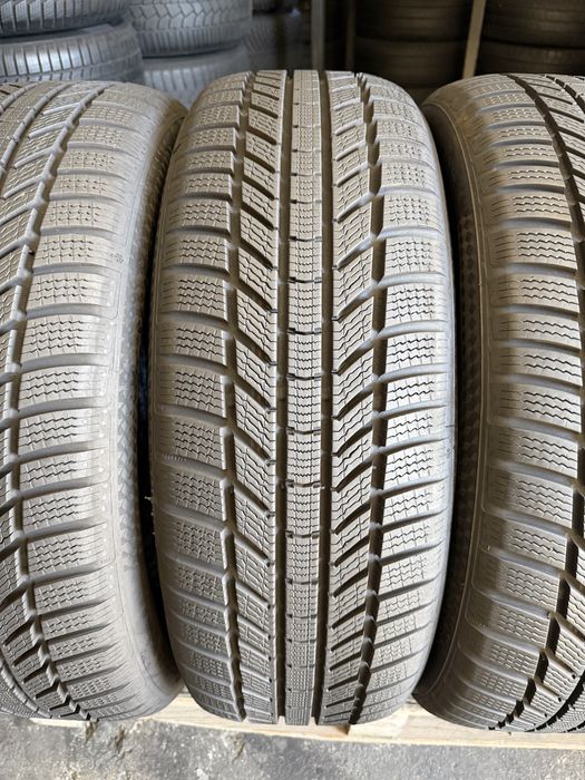4 anvelope iarna ca NOI , 235/50/20 , Continental , DOT 2024 , 8 mm !