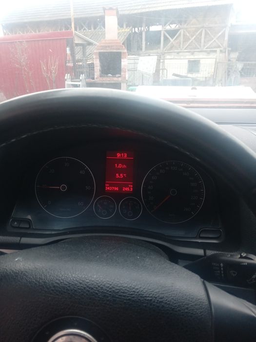 Vind golf 5 motor de2000 an fabricatie 2008