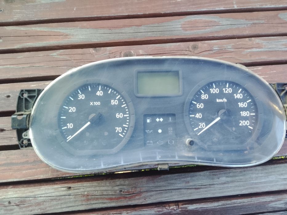 Piese Logan 1.4 benzină!